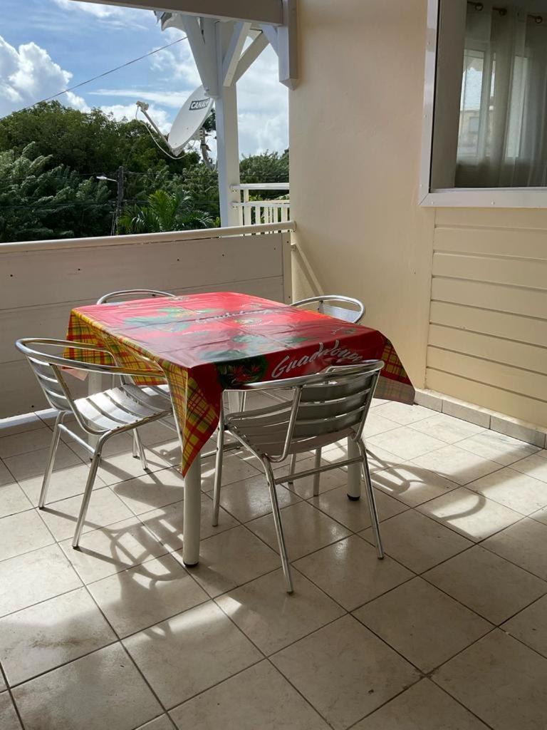 Location Les Flamboyants Apartment Sainte-Anne  Exterior photo