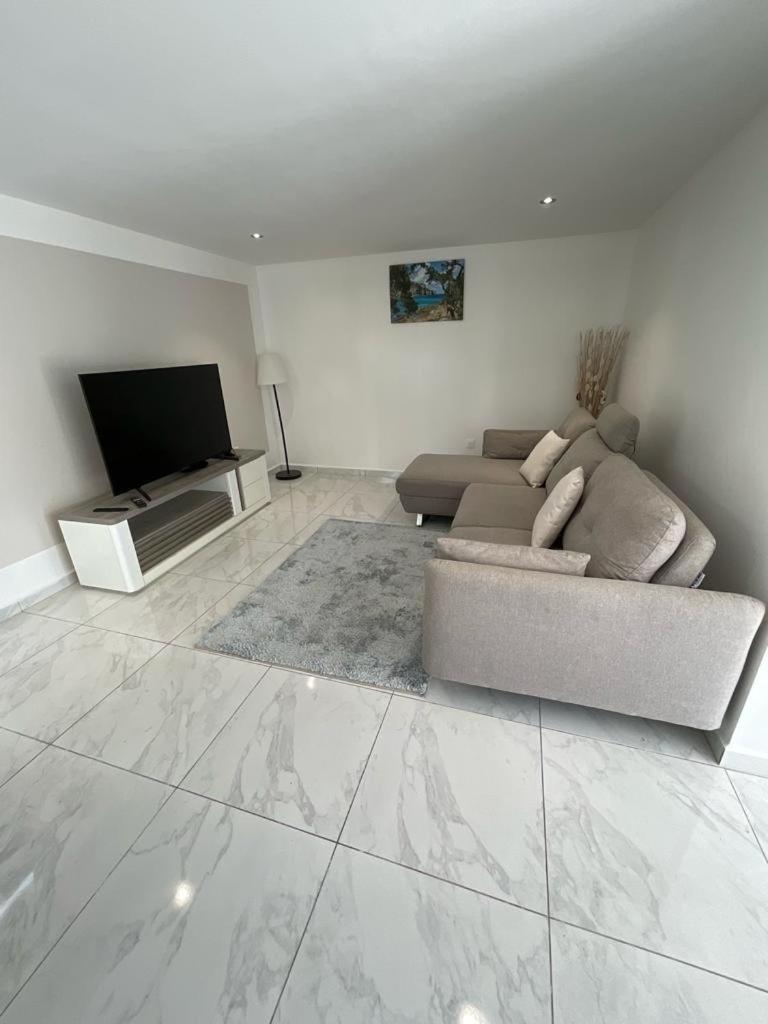 Location Les Flamboyants Apartment Sainte-Anne  Room photo